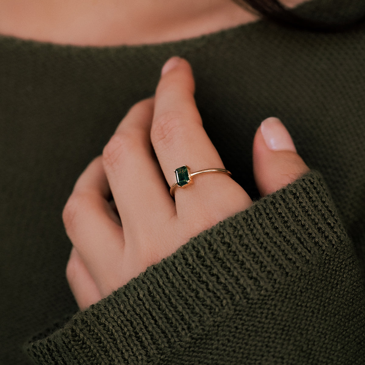 Zierlicher Moosachat-Ring