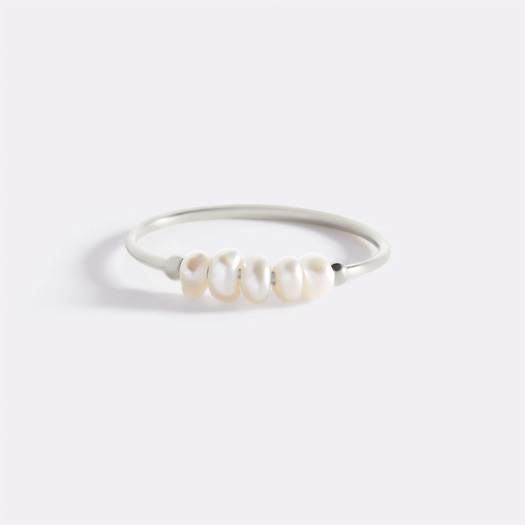 Mini Pearl Ring in 925 sterling silver