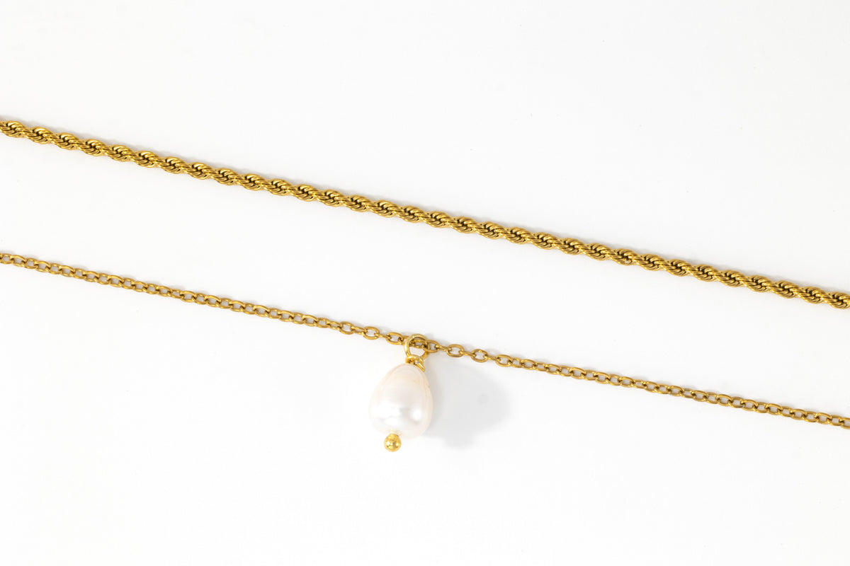 Mariana Necklace Bundle, flat lay detail