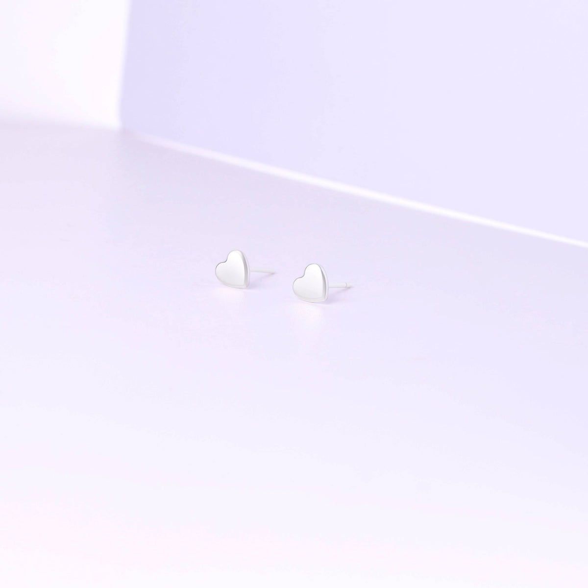 Mini Heart Stud Earrings in 925 sterling silver