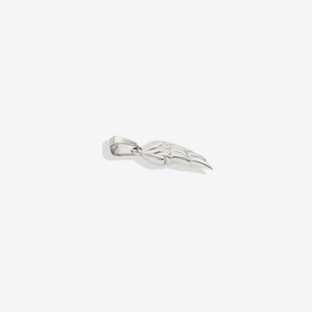 The Wing Pendant Necklace in 925 sterling silver