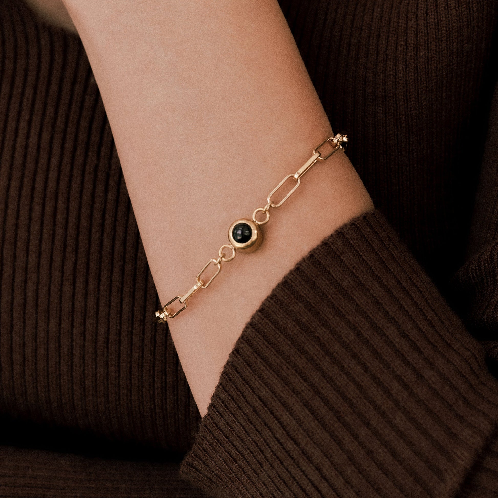 Fotoarmband mit Büroklammerkette