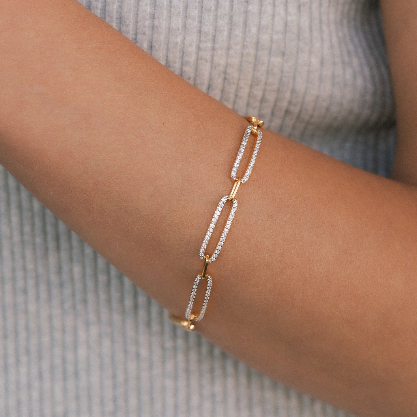 Bracciale a catena con diamanti pavé