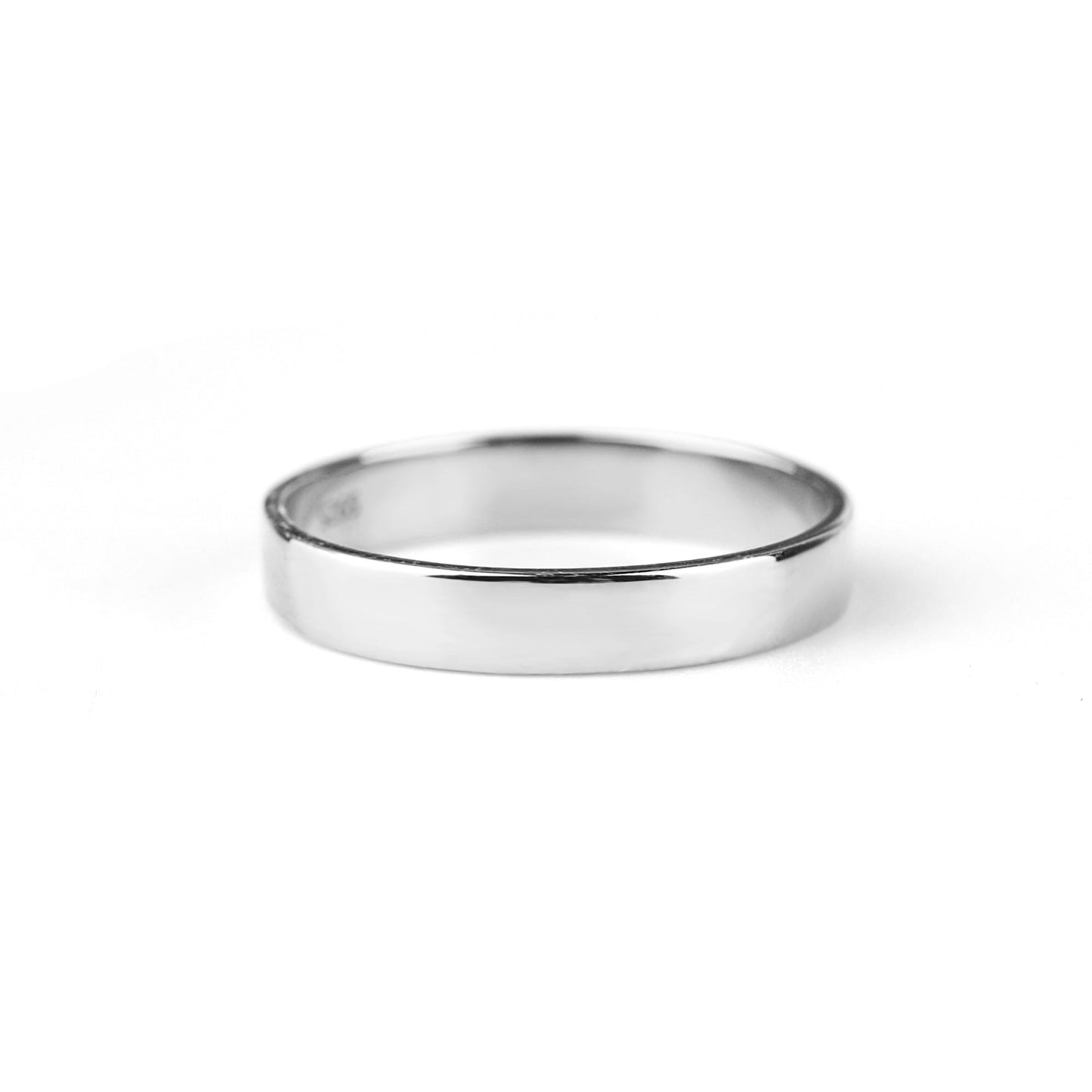 The Timeless Band Ring in 925 sterling silver