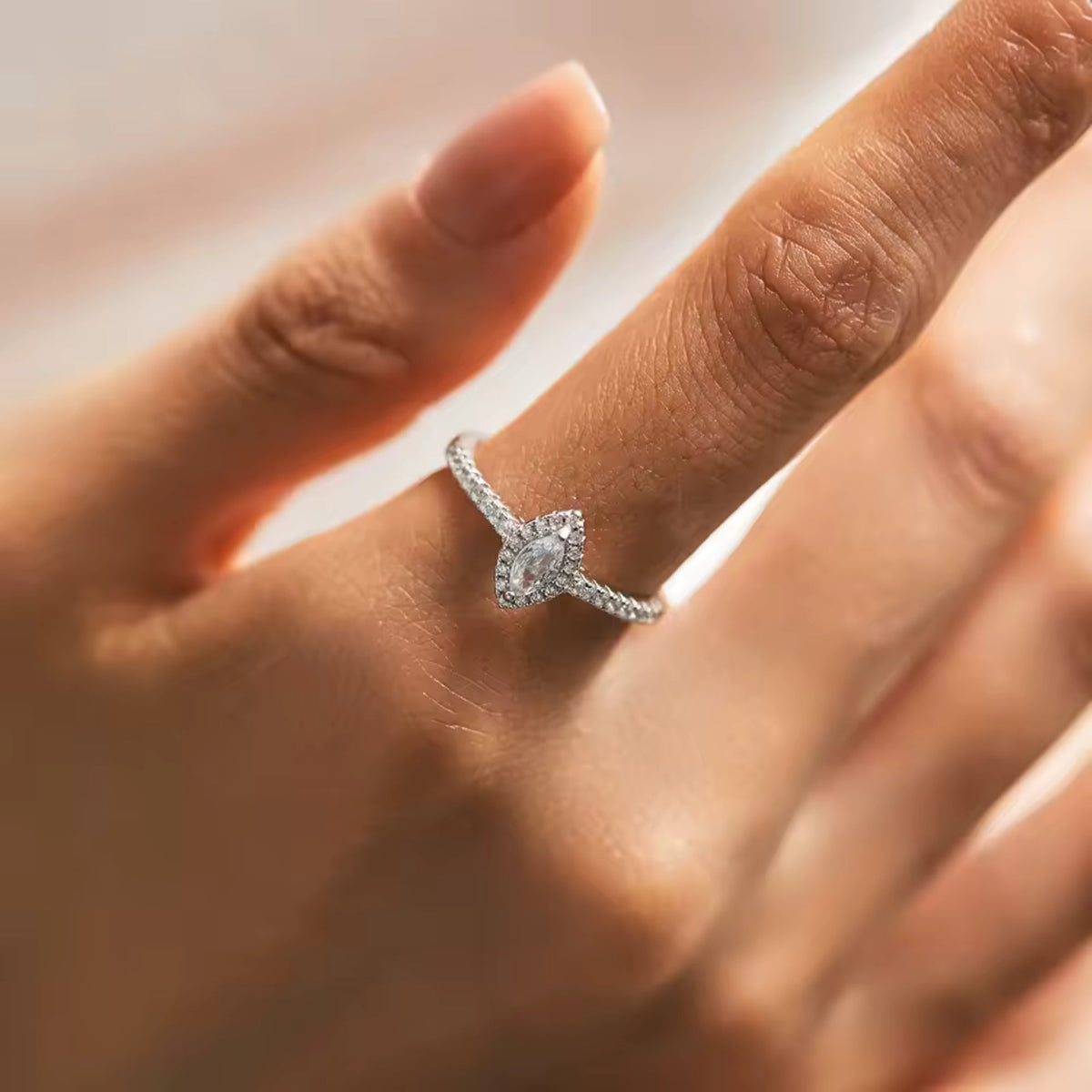 Fiore Sterling Silver Ring in 925 sterling silver