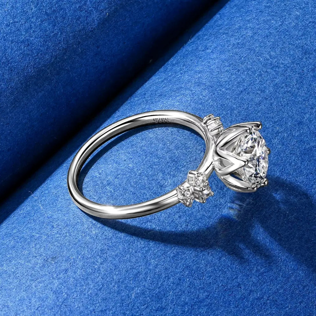 Amour 925 Silver Moissanite Promise Ring in 925 sterling silver