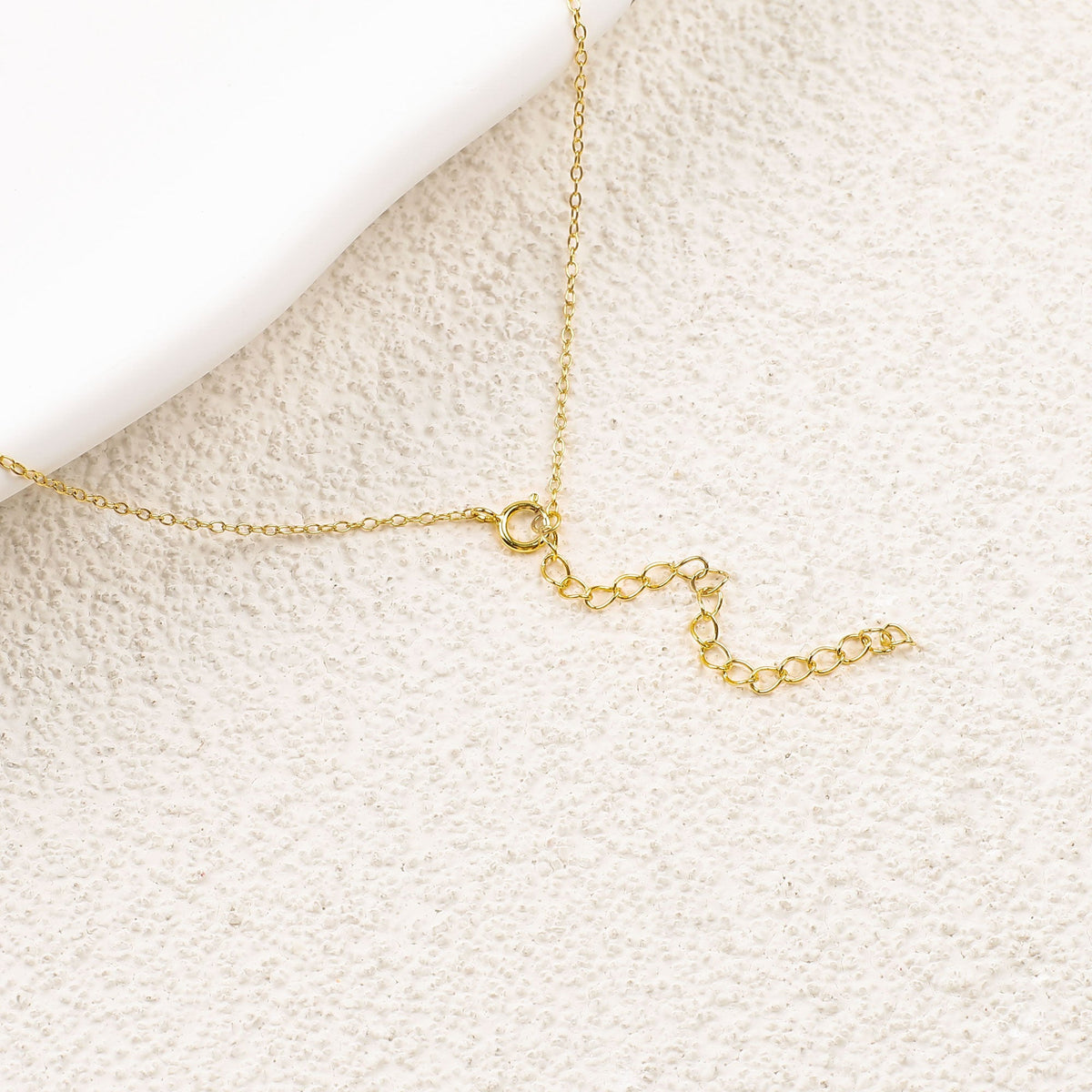 Collier mit Marquiseschliff-Diamanten