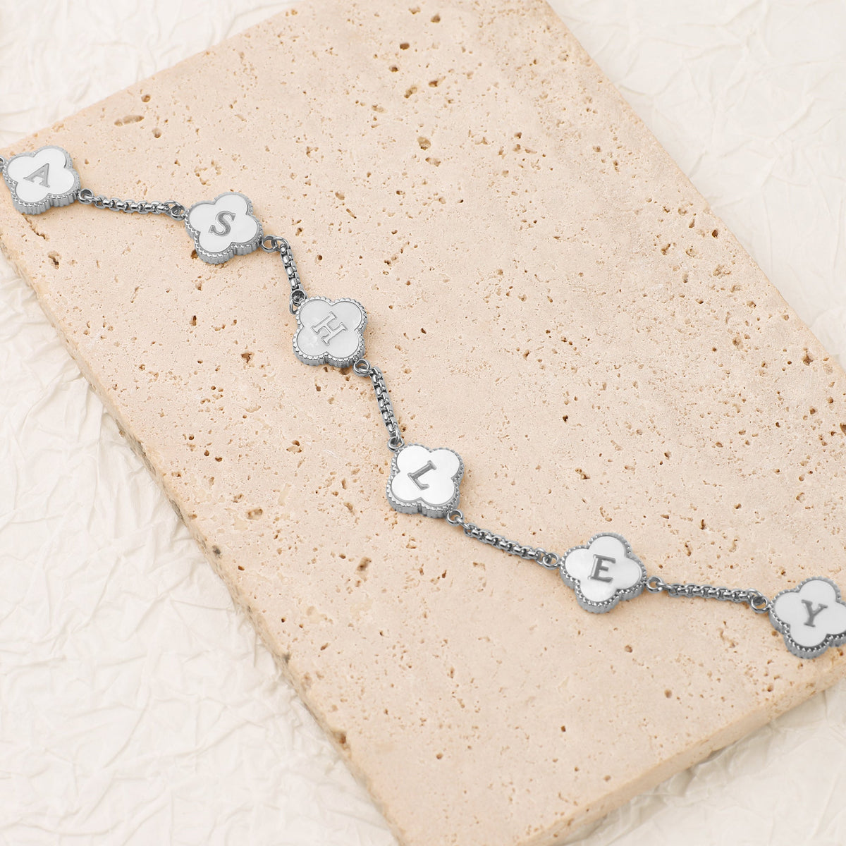 Clover Custom Name Necklace in 925 sterling silver