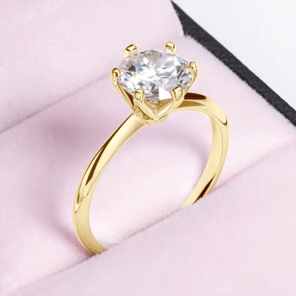 Luz 18k Gold Moissanite Engagement Ring in gold tone