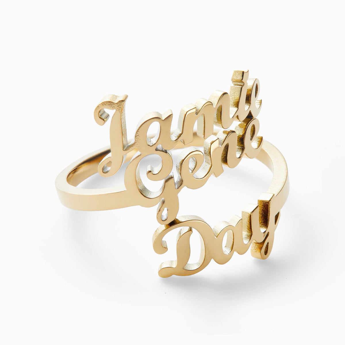 Anello con tre nomi