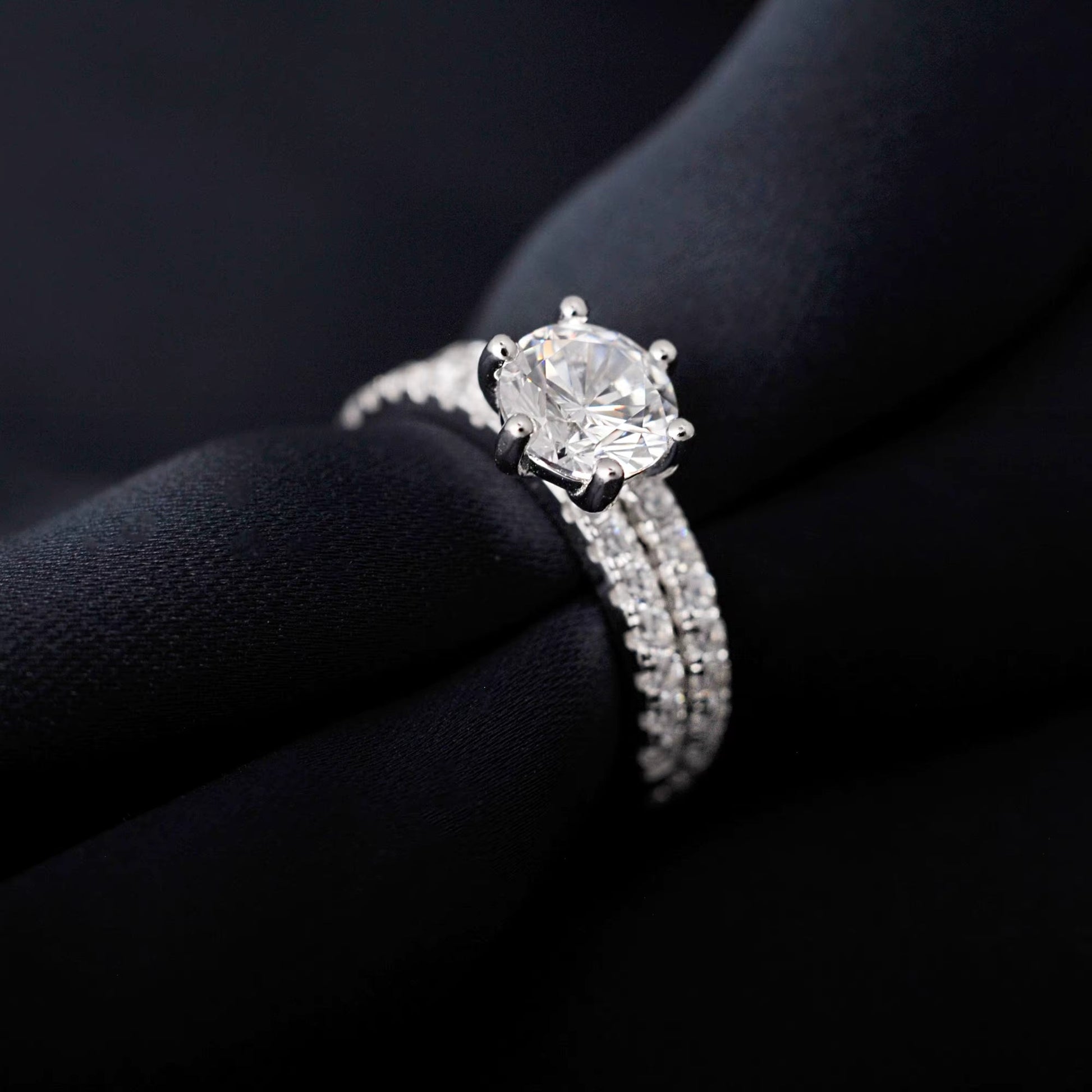 Double Silver Ring with Cubic Zirconia in 925 sterling silver