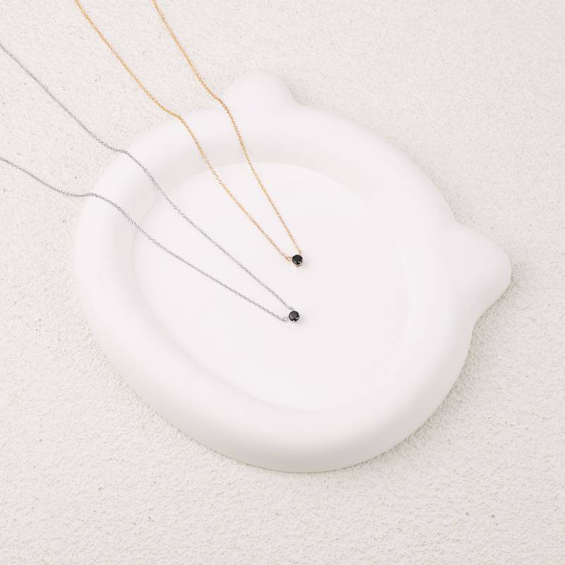 Collana con diamanti Onyx Dainty
