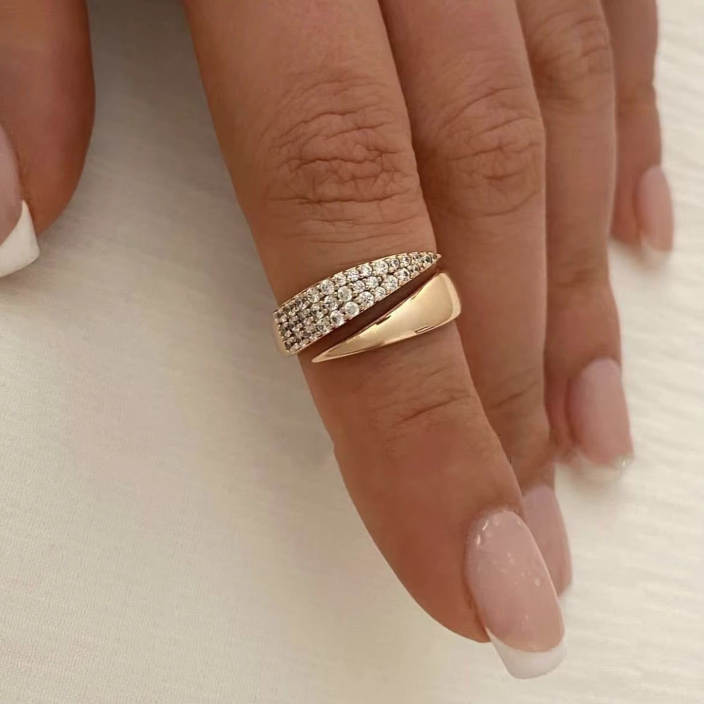 Duo Luxe Gold Ring in gold tone