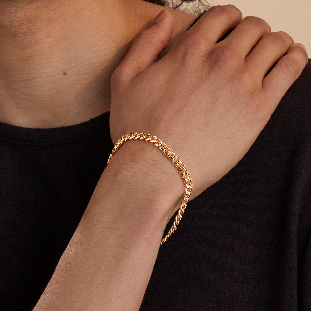 6mm Cuban Link Chain Bracelet in gold tone