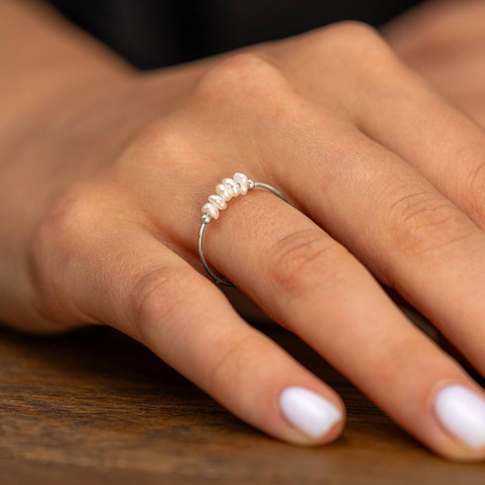 Mini Pearl Ring in 925 sterling silver