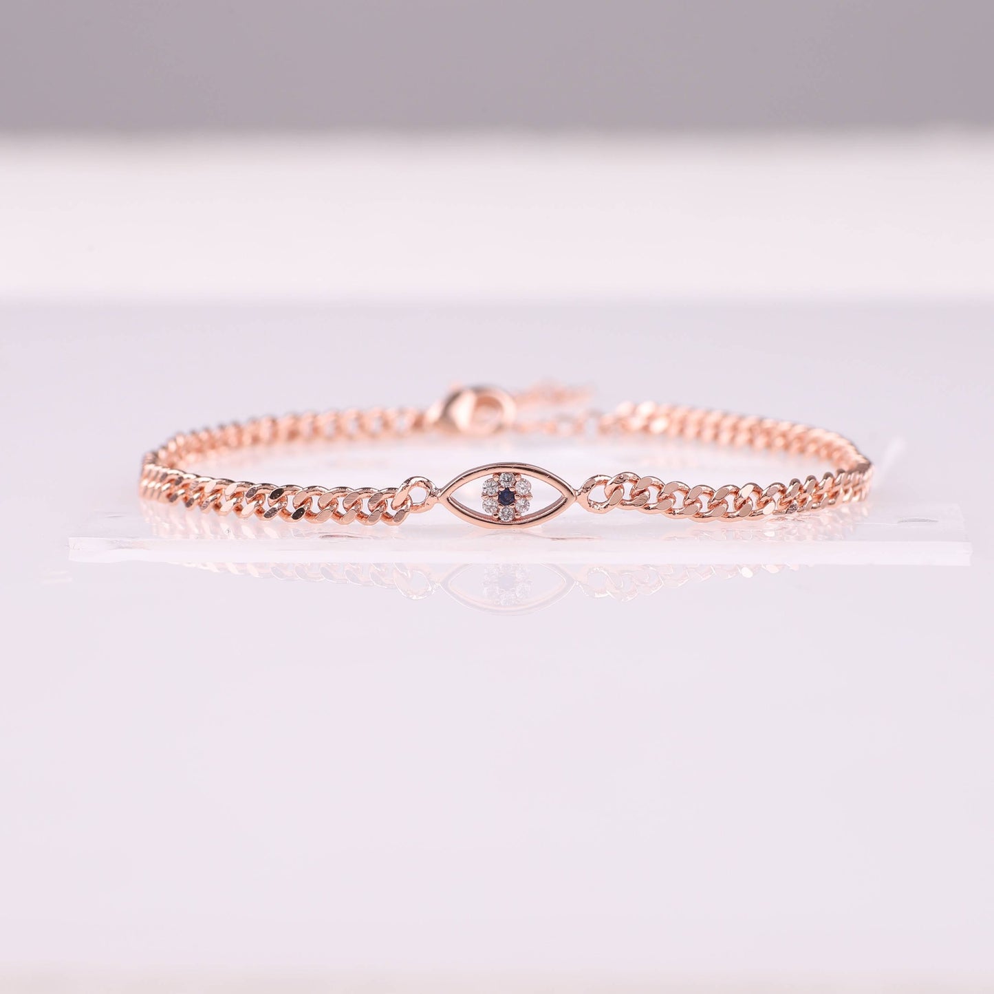 Zierliches Kubanisches Gliederarmband mit Bösem Blick