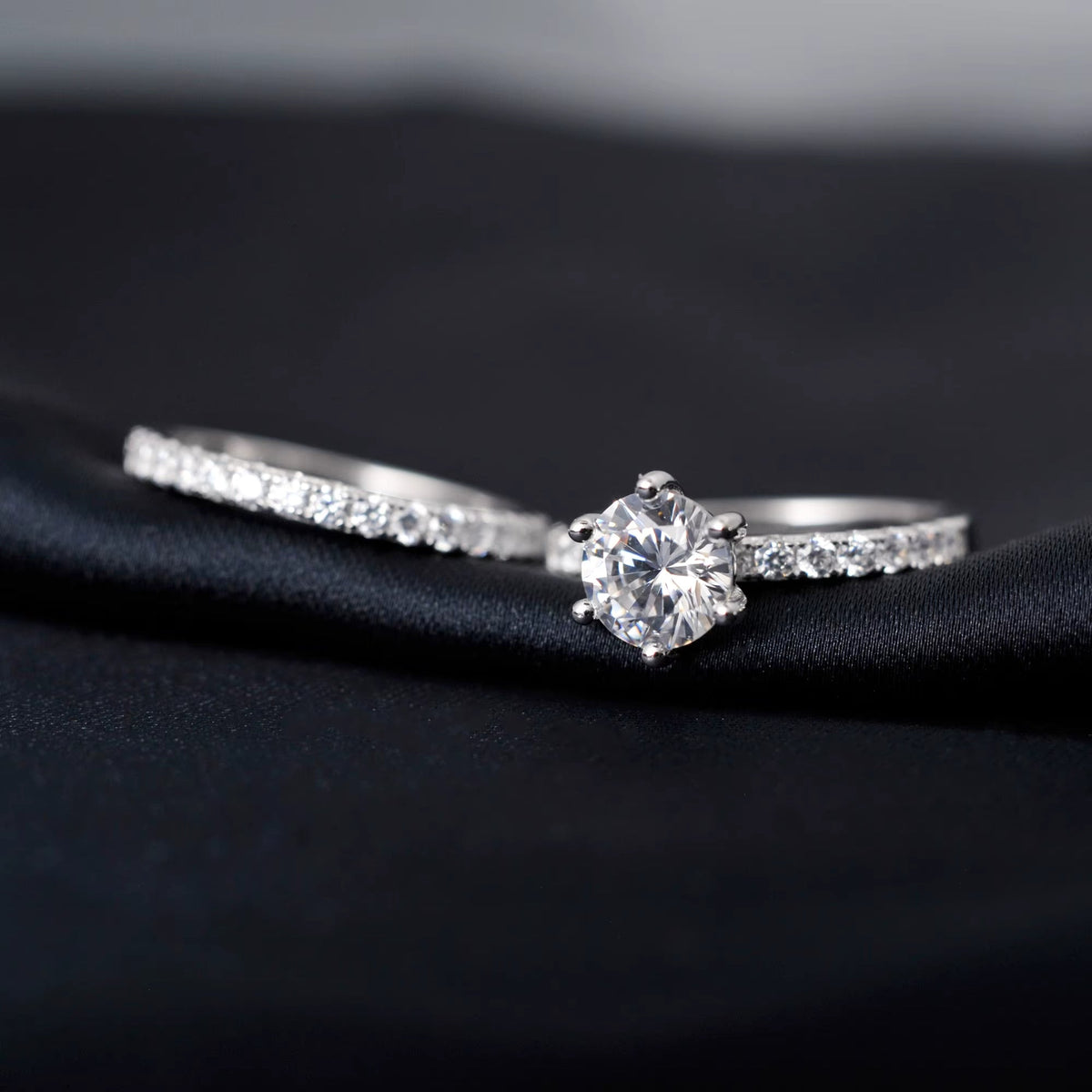 Double Silver Ring with Cubic Zirconia in 925 sterling silver