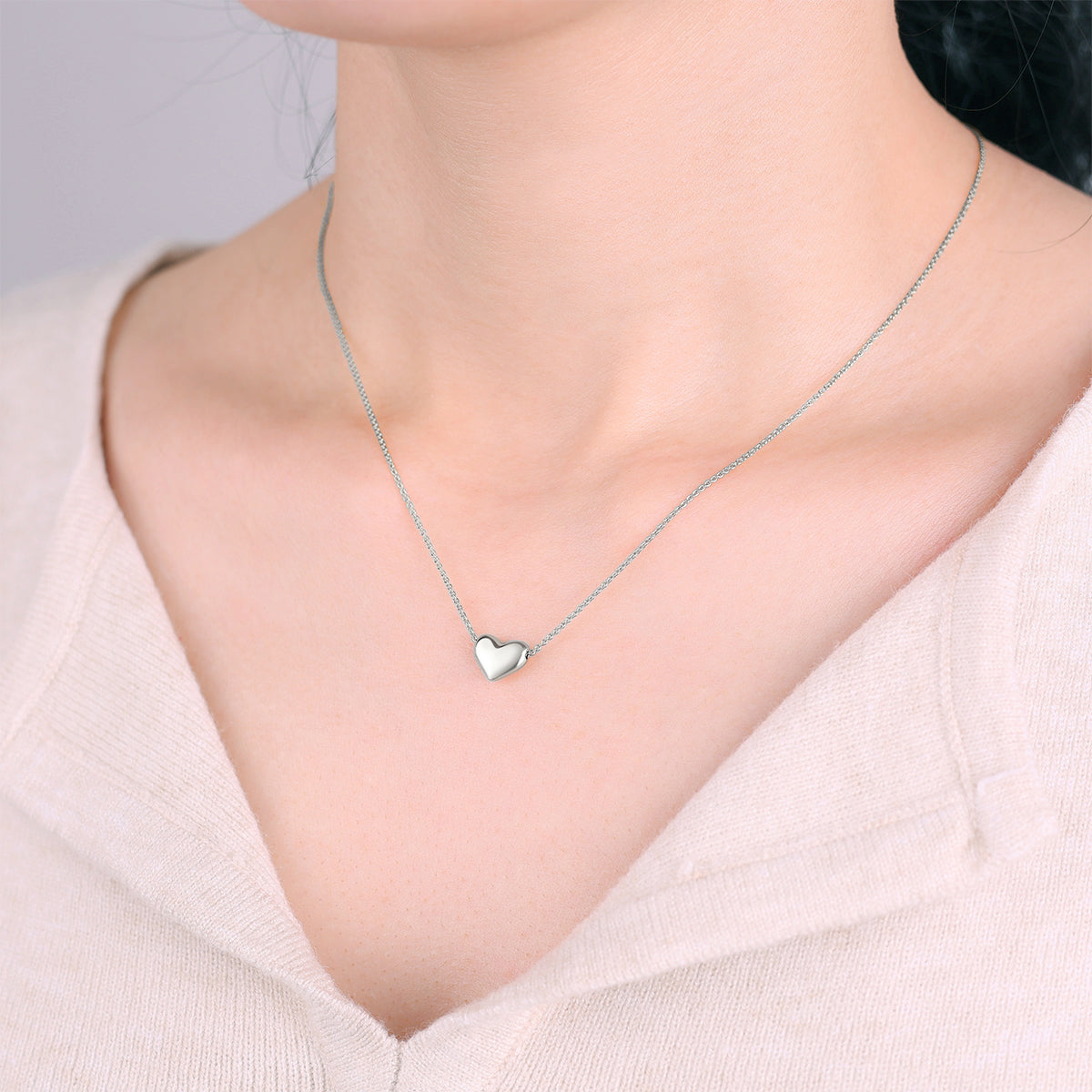 Dainty Bubble Heart Necklace in 925 sterling silver