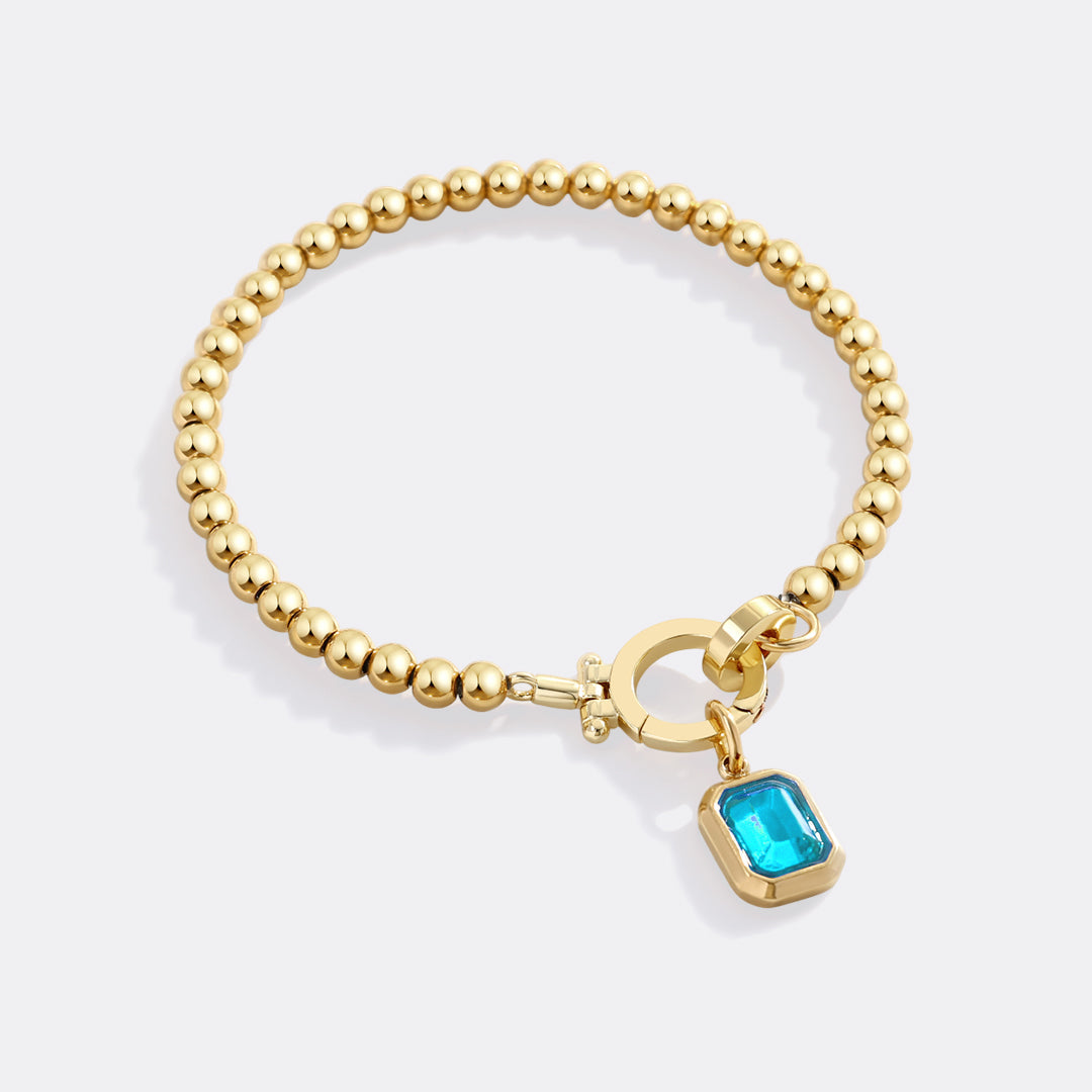 Minzfarbenes Perlenarmband mit Baguette-Geburtsstein-Anhänger