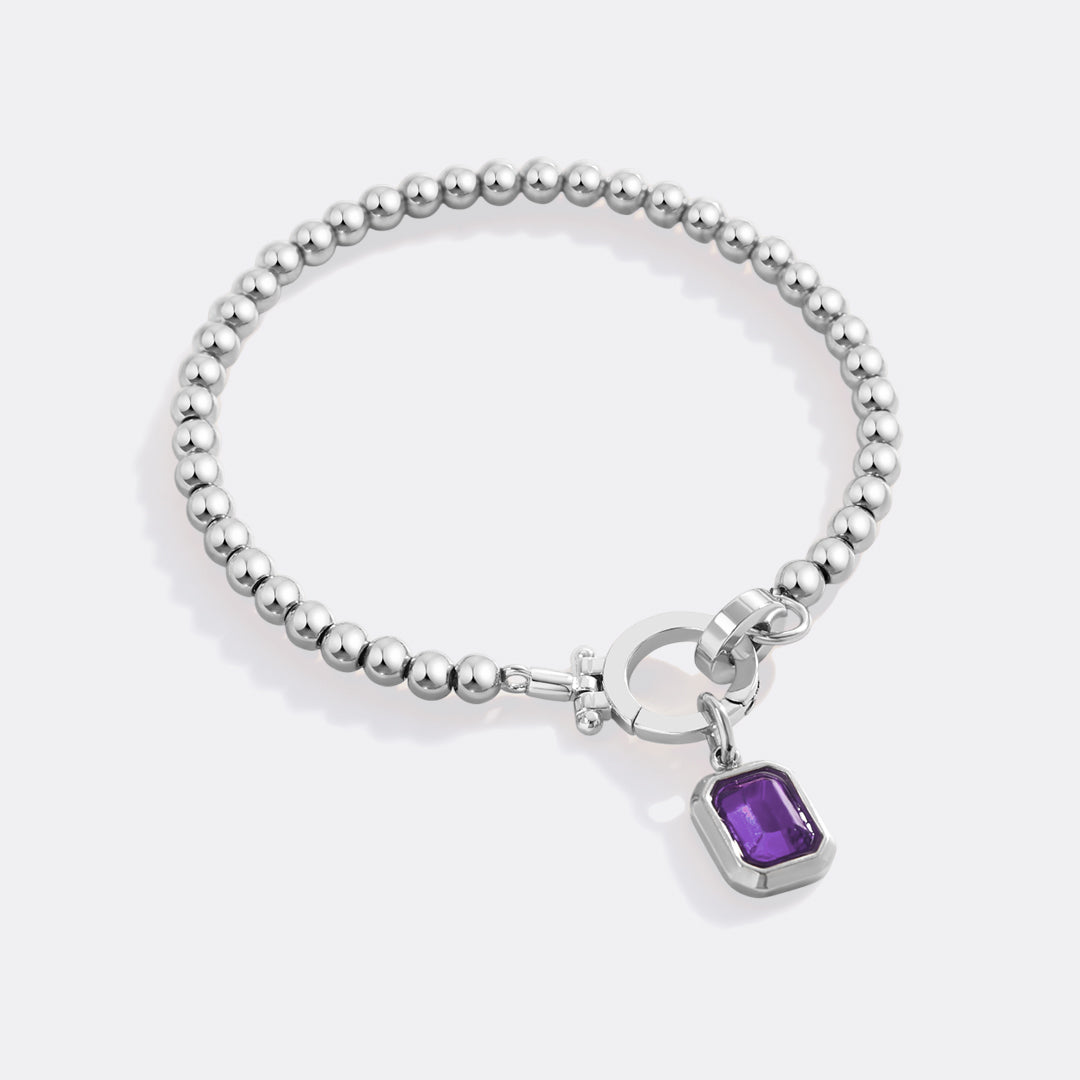 Minzfarbenes Perlenarmband mit Baguette-Geburtsstein-Anhänger