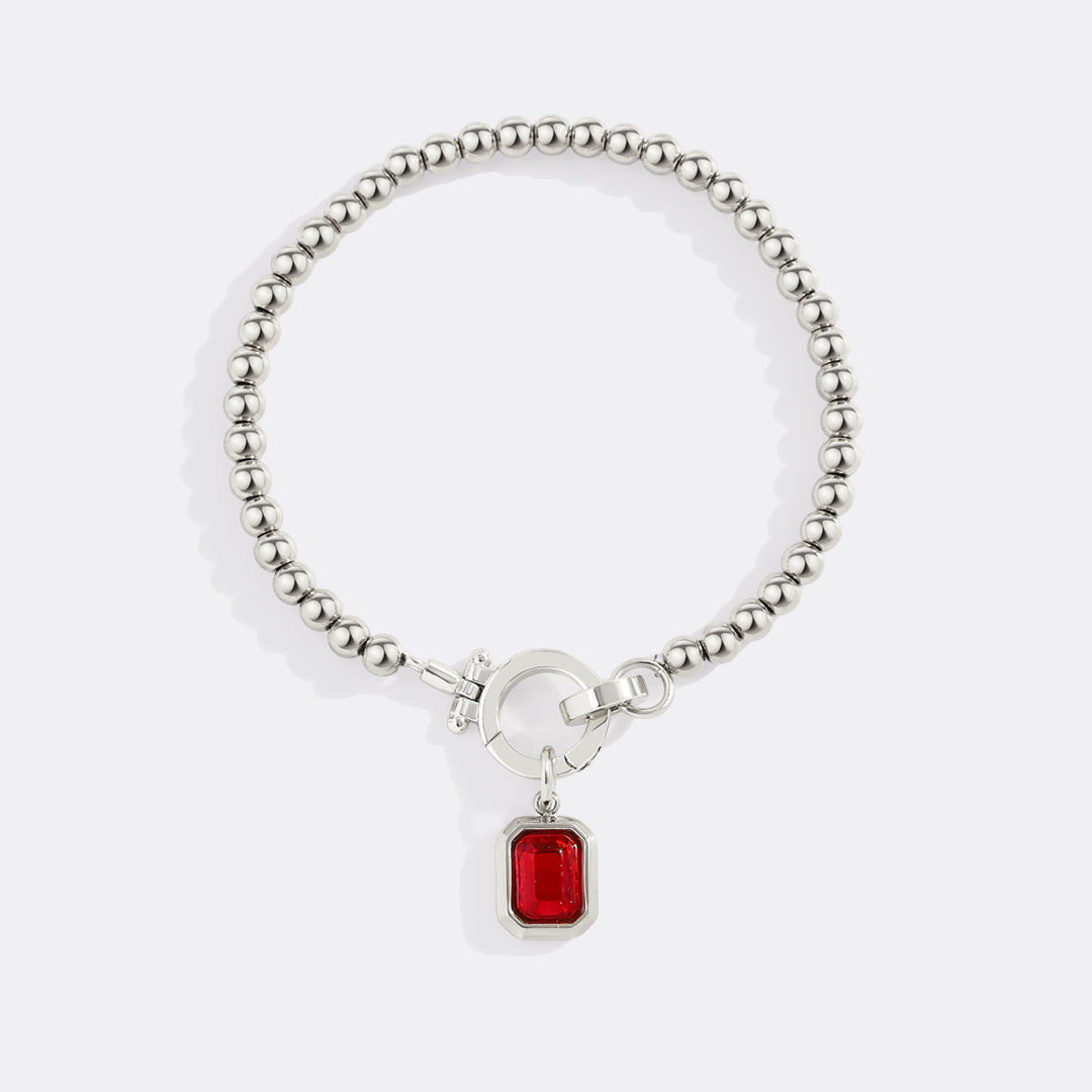Minzfarbenes Perlenarmband mit Baguette-Geburtsstein-Anhänger