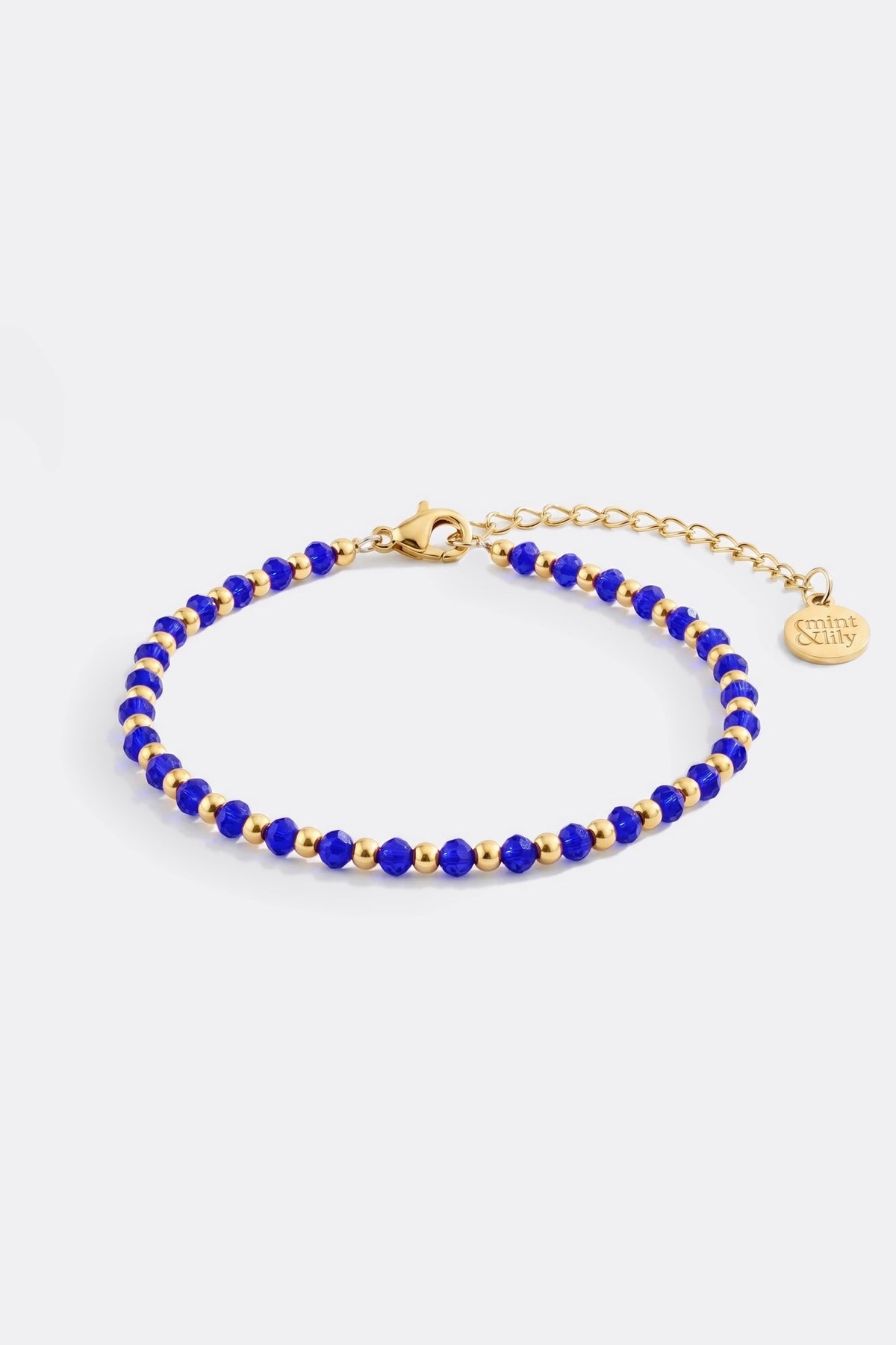 Geburtsstein- und Goldperlenarmband