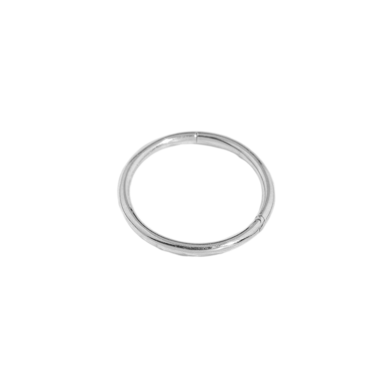 Classic Cartilage Hoop Earrings | 16g in 925 sterling silver