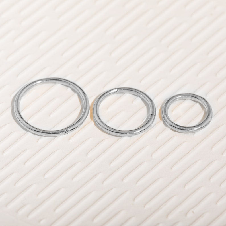 Classic Cartilage Hoop Earrings | 16g in 925 sterling silver