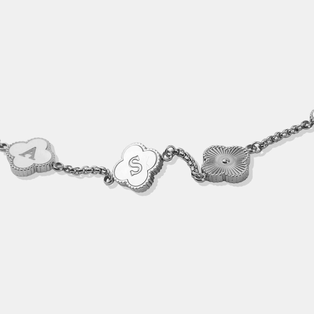 Clover Custom Name Necklace in 925 sterling silver