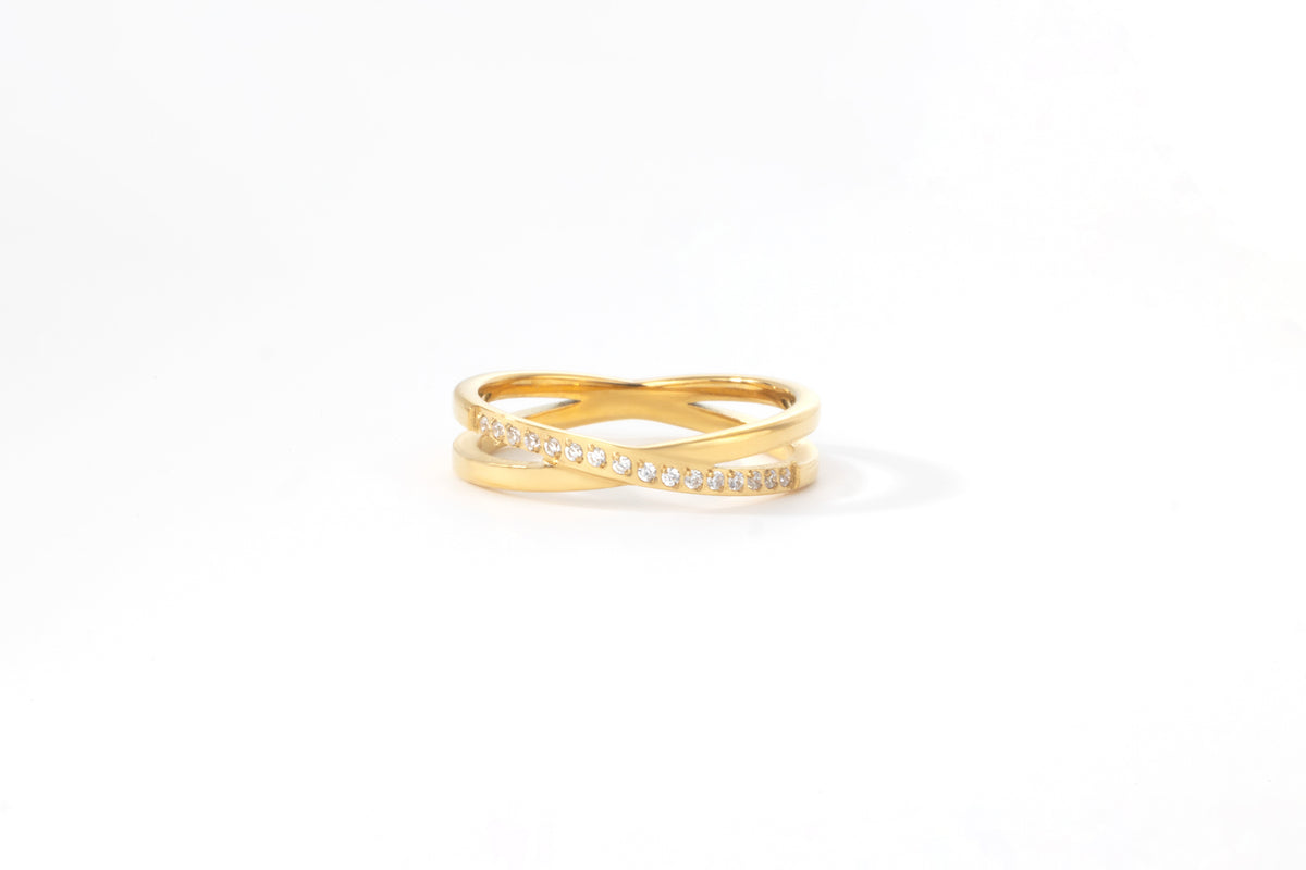 Crossing Wave Ring in gold tone