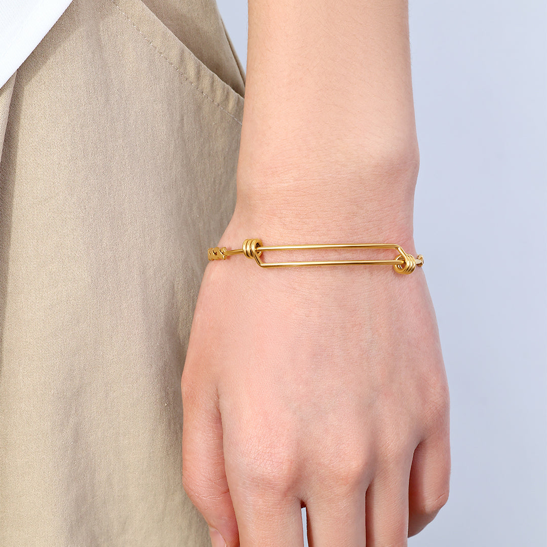 Zierliches verstellbares geflochtenes Armband