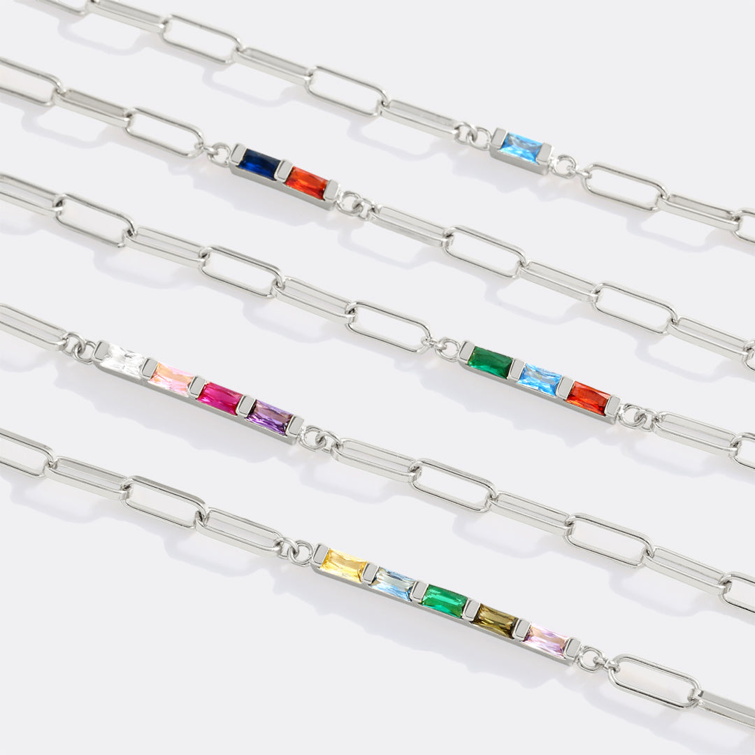 Zierliches Baguette-Geburtssteinarmband mit Büroklammern