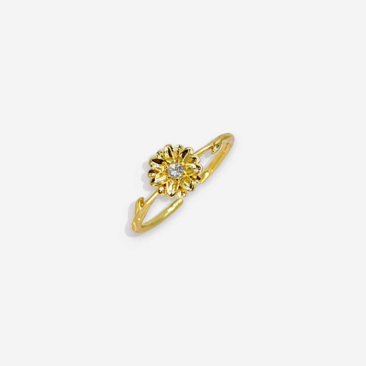 Zierlicher Geburtsblumenring aus Gold