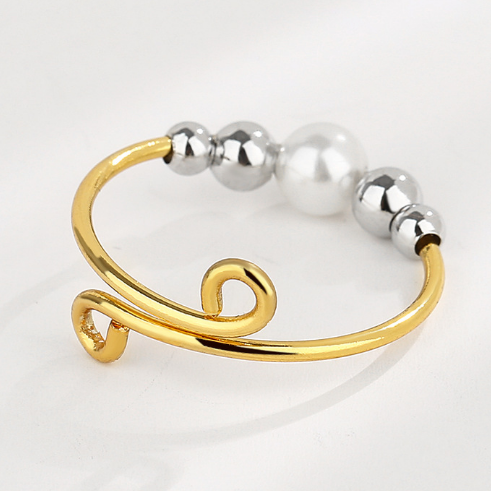Zierlicher verstellbarer Opal-Fidget-Ring