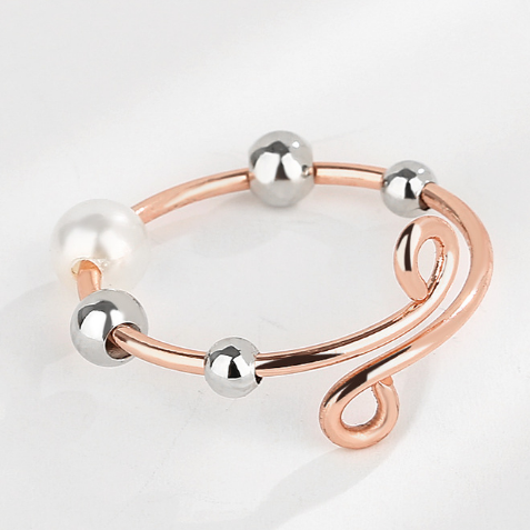Zierlicher verstellbarer Opal-Fidget-Ring