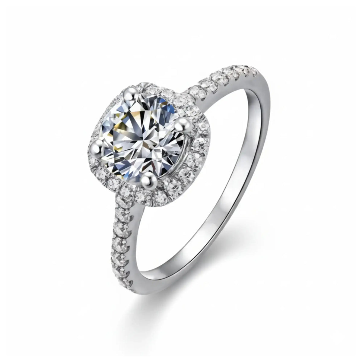 Brilliant Cubic Zirconia Silver Ring in 925 sterling silver