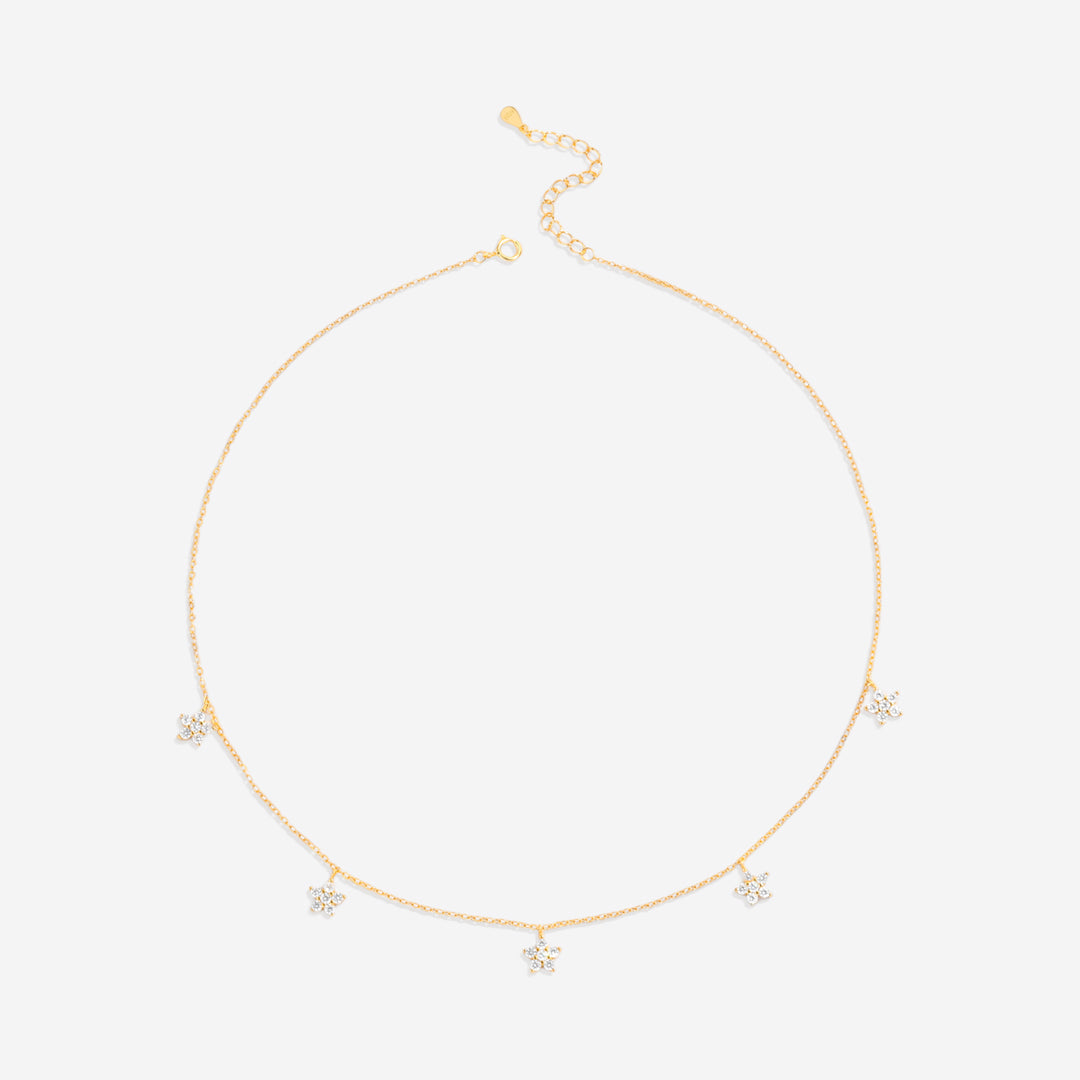 Collana con fiore di diamanti