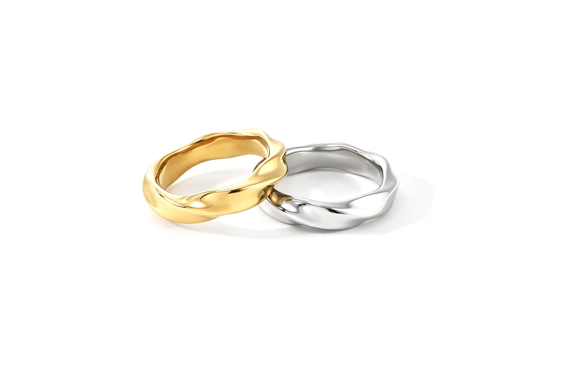 Dune Ring, flat lay detail