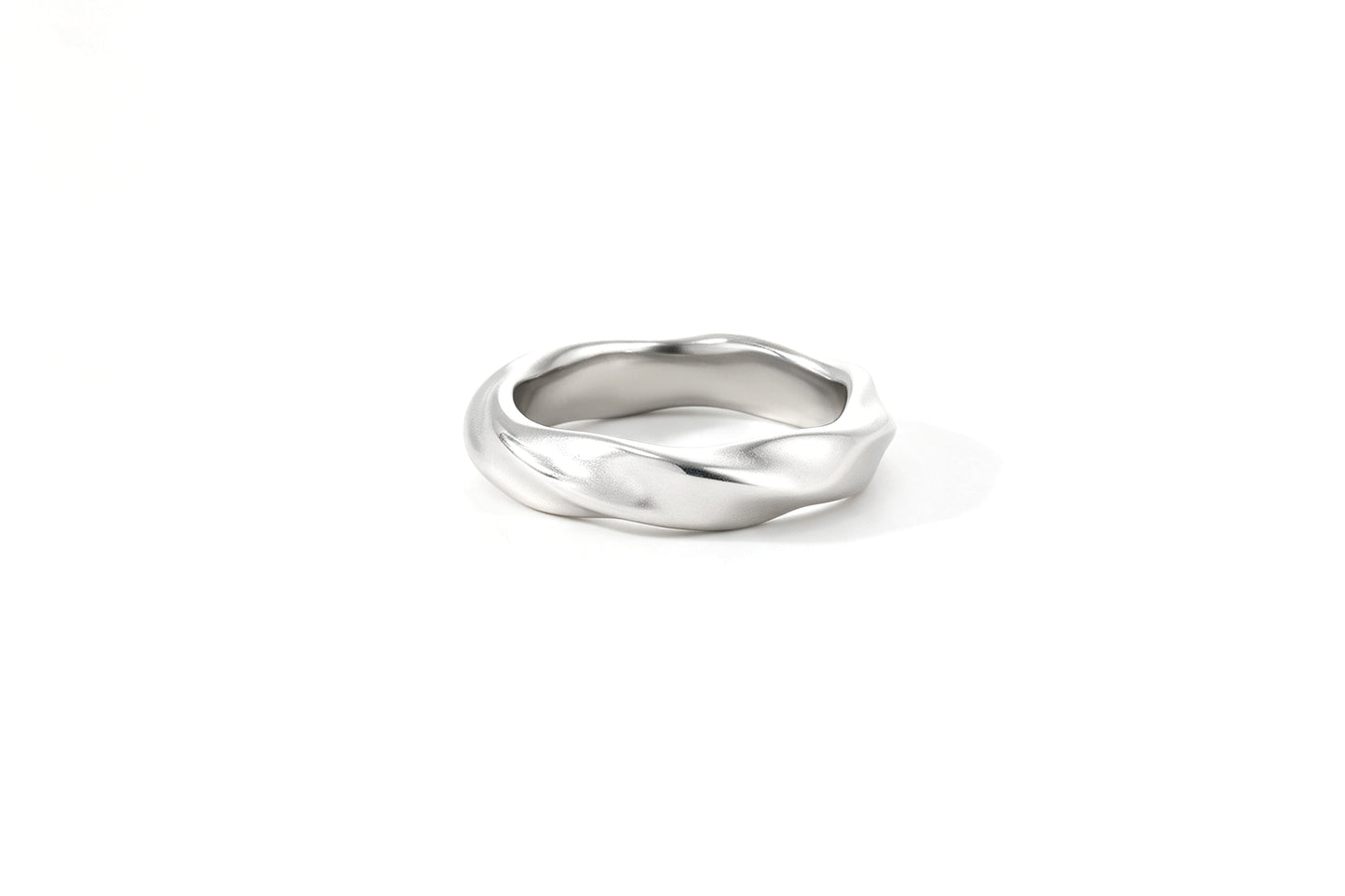 Dune Ring in 925 sterling silver