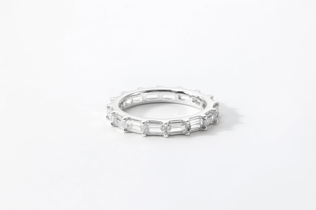 Emerald Eternity Band in 925 sterling silver