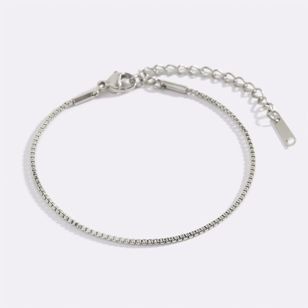 Klassisches Armband mit Boxkette