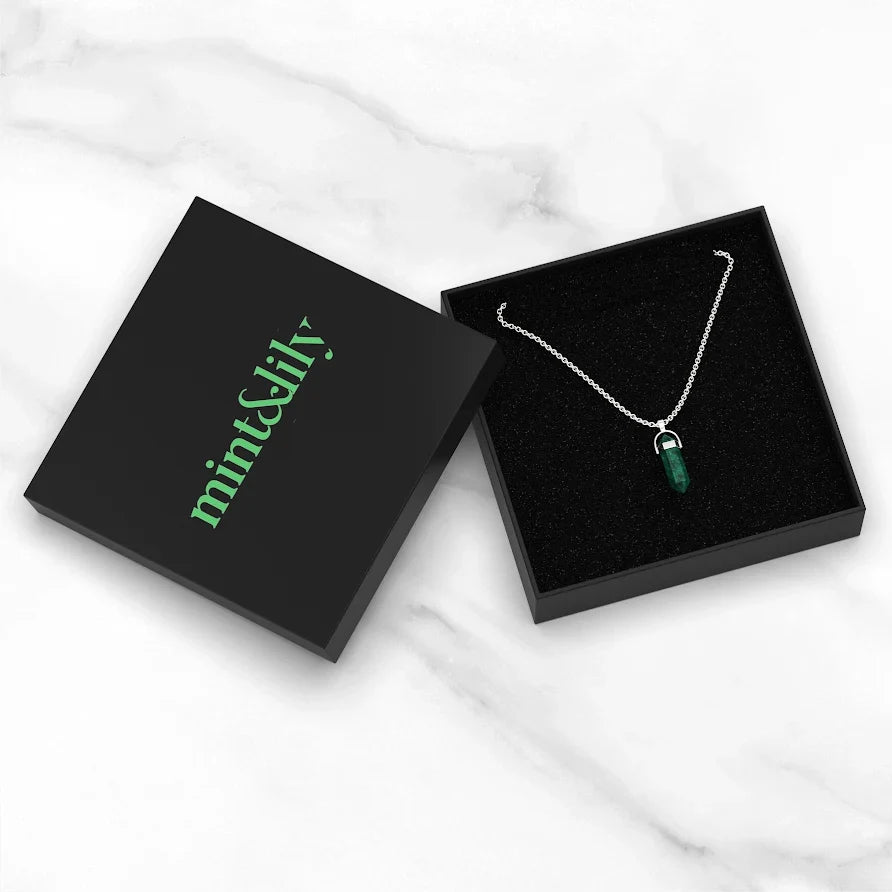 Gemstone Point Necklace in 925 sterling silver, in its gift packaging
