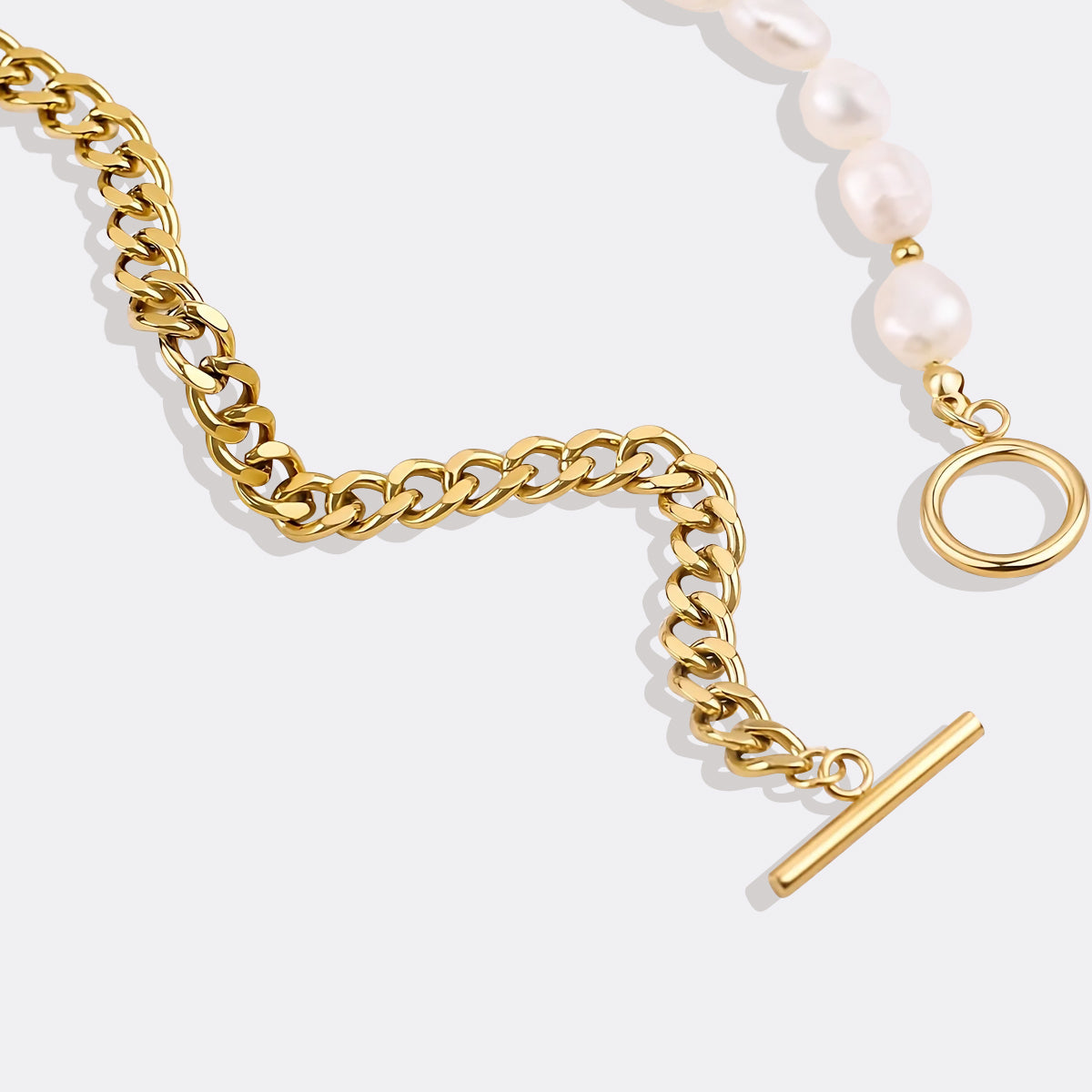 Perlenkette mit teils Kette