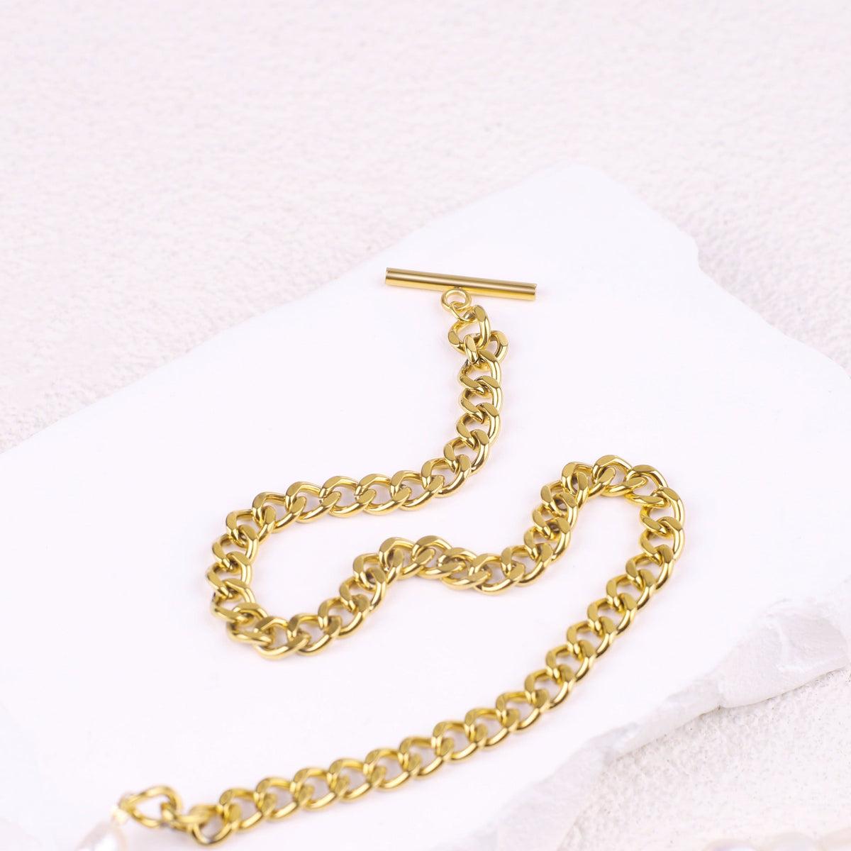 Perlenkette mit teils Kette
