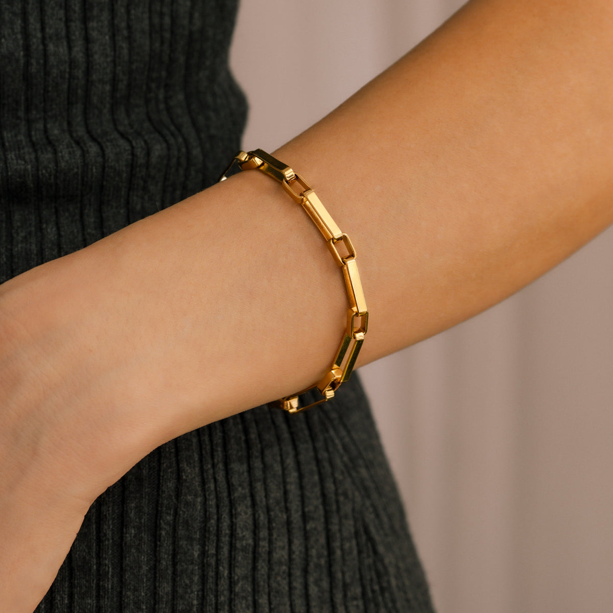 Everyday Link Bracelet in gold tone