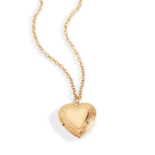 Personalized Heart Locket Necklace in 18k Gold — Vanny Jewels