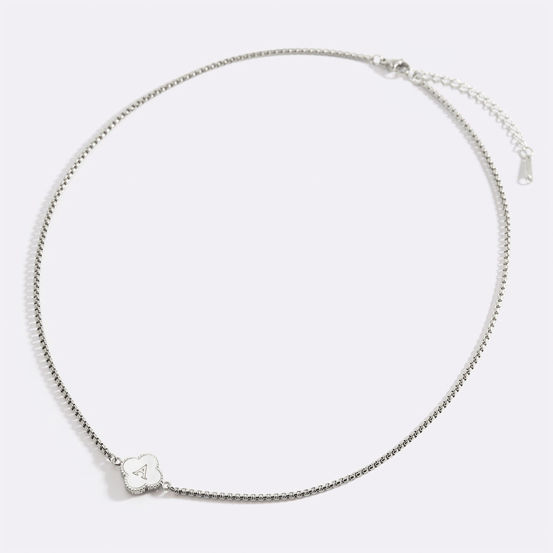 Clover Custom Name Necklace in 925 sterling silver
