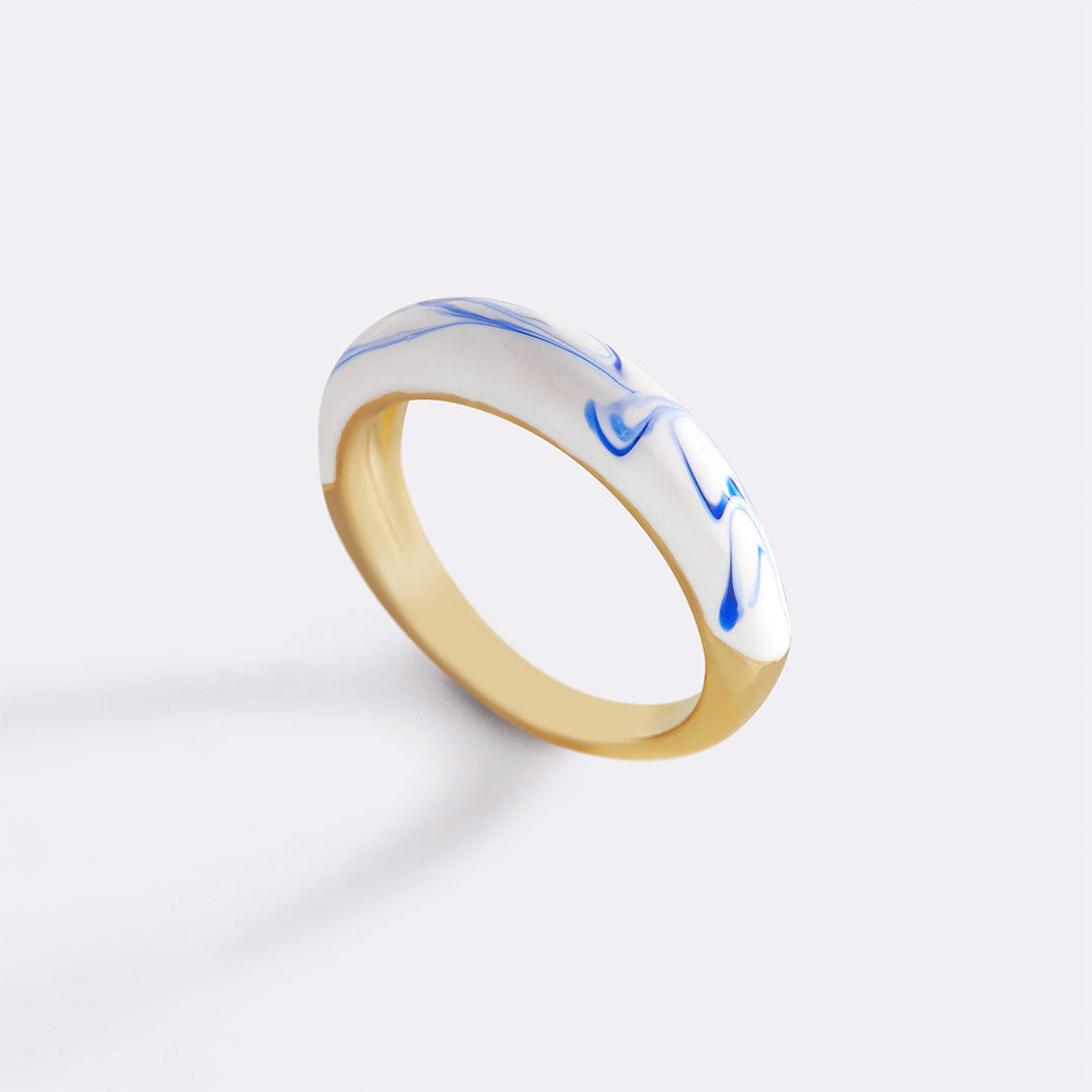 Ring mit blauer Porzellan-Kuppel