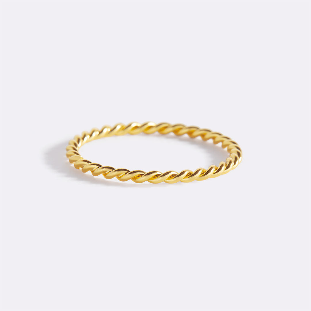 Zarter geflochtener Stapelring