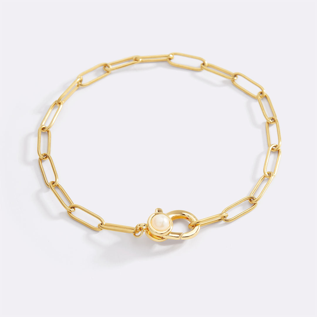 Bracciale paperclip con accento di perla
